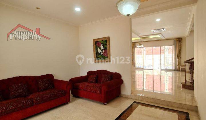 Rumah Lantai Marmer Private Pool Dekat Nizamia Cipayung Jaktim 22