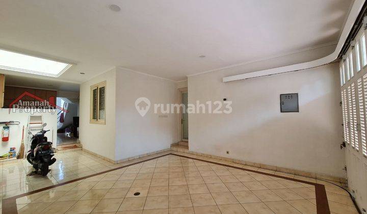 Rumah Lantai Marmer Private Pool Dekat Nizamia Cipayung Jaktim 30