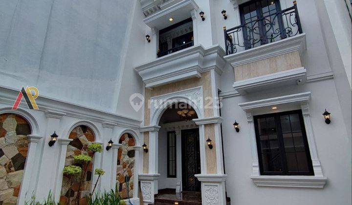 Rumah Ready Modern Clasic Dekat Universitas Pancasila Jaksel 2