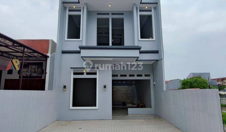 Dijual Rumah Mewah American Classic Taman Mekarsari Depok 1