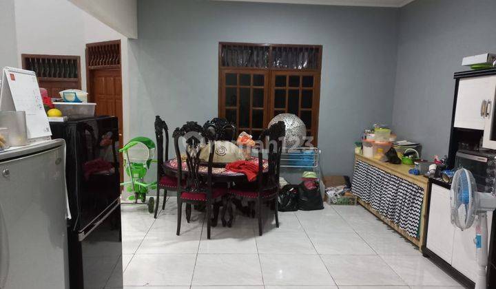 Rumah SHM di Jombang raya Sudah Renovasi Barat 2