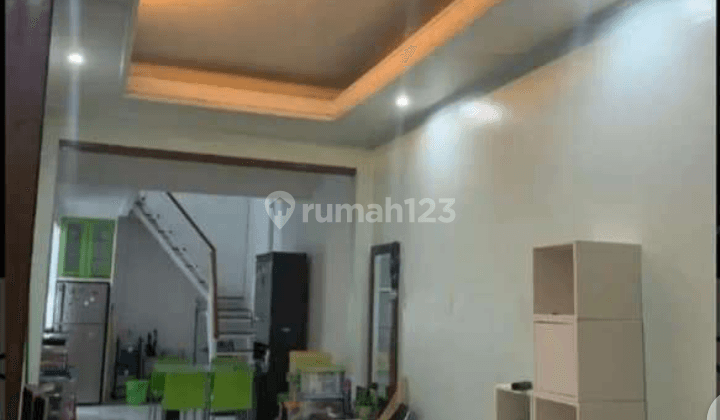 Rumah di Bintaro sektor 1 2 Lantai Bagus SHM 2