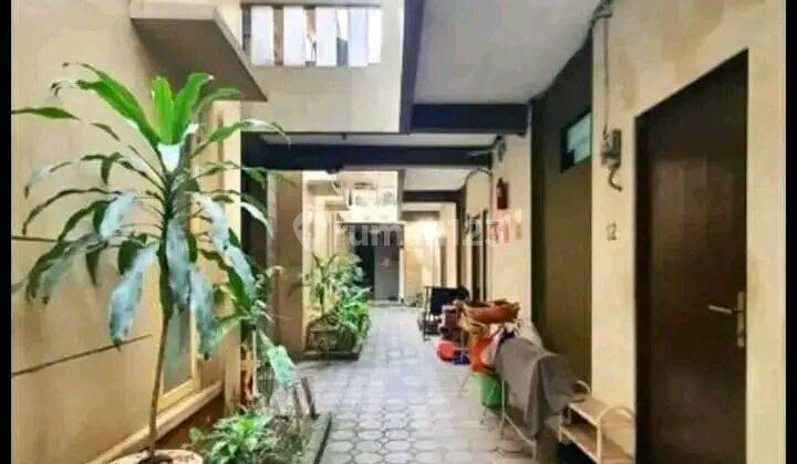 Rumah dan kost 34 kamar radio dalam 3 Lantai SHM 2