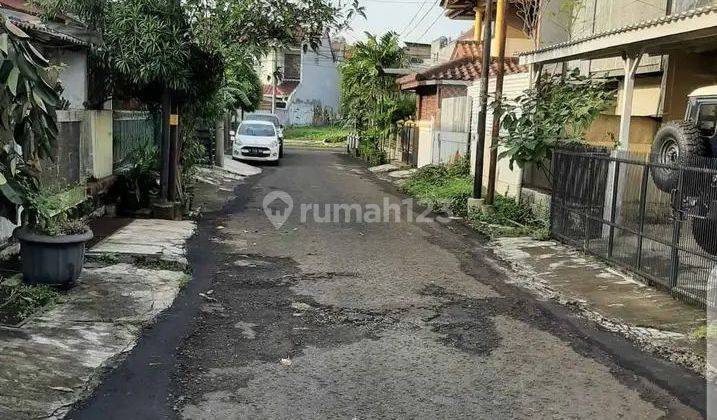 Rumah di  Bintaro Sektor 2 BU  SHM  1