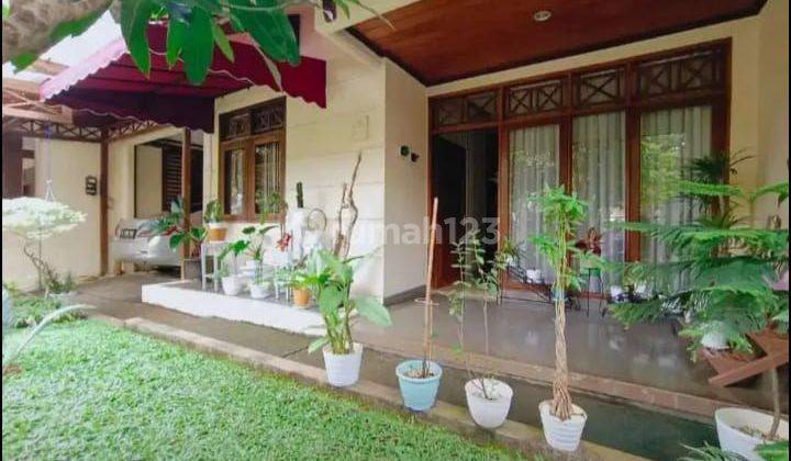 Rumah di Rempoa Bintaro tangsel SHM Apik  1