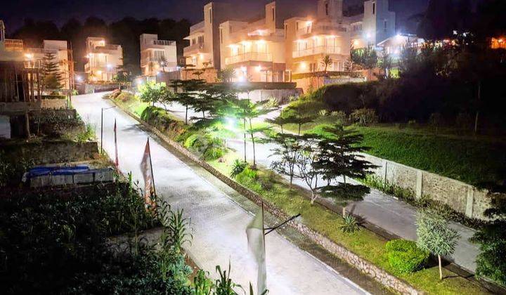 Rumah SHM 3 Lantai Baru Pemandangan indah pegunungan & citylight  15