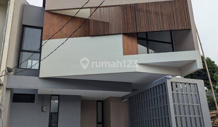 Rumah Brand New Gaya Scandinavian di Bintaro Jaya Sektor 9 1