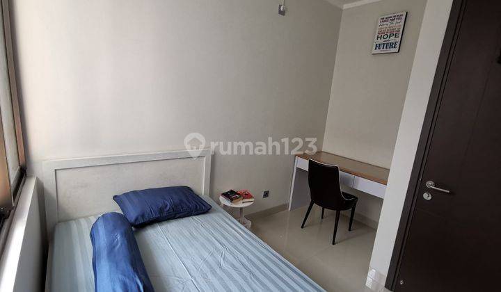 Rumah Siap Huni Full Furnished di Kebayoran Resident Bintaro Jaya Sektor 8 2