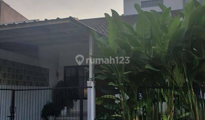 Rumah Bagus 1 Lantai di Cluster Graha Raya Bintaro 1