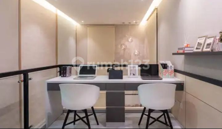 Rumah Full Furnish di Kebayoran Piazza Sektor 7