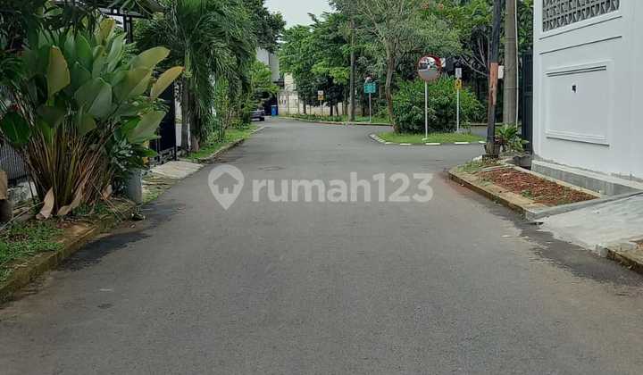 Rumah Brand New di Plumeria Residence Graha Raya 2