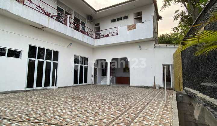 Rumah Mewah di Jl Atang Sendjaya Bogor Jawa Barat 2