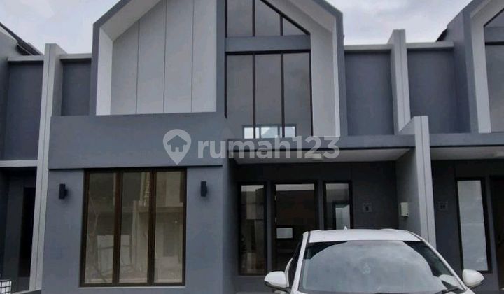 For Sale Gardenia Paramount Petals House Size 8x15, Cheapest, 3 Bedrooms, Mezzanine, Brandnew, Tangerang 1