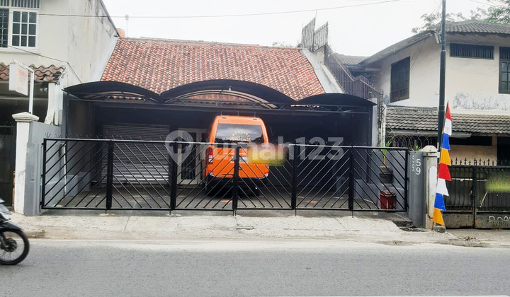 Rumah Pinggir Jalan di Bintaro Utama Raya, Bintaro Sektor 1