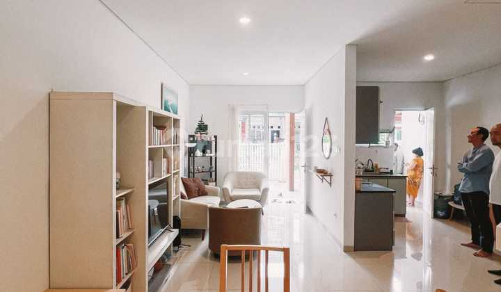 Rumah Bagus Di Graya Bintaro Sektor 9 Rumah Bagus Di Graya Bintaro Sektor 9