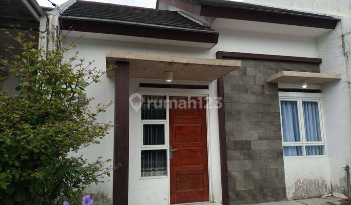 Rumah Bagus Di Cimanggis Premier, Jl Bhakti Abri, Depok 1