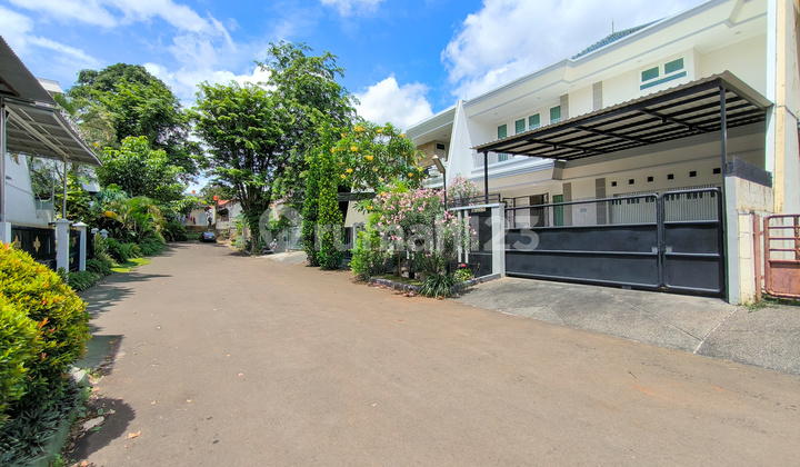 Nice House in Taman Kebon Jeruk, West Jakarta 2