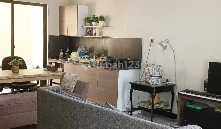 Rumah di Discovery Aluvia Bintaro, Minimalis modern siap huni di Sektor 9 1