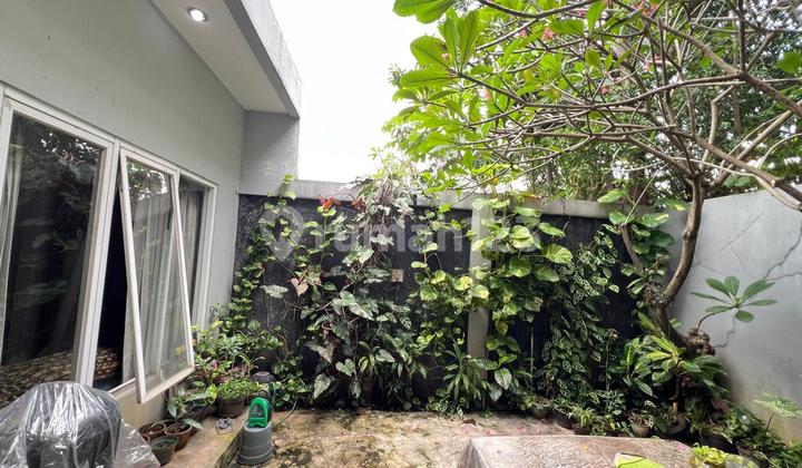 Nice House with a spacious yard in Jalak Pondok Ranji 2
