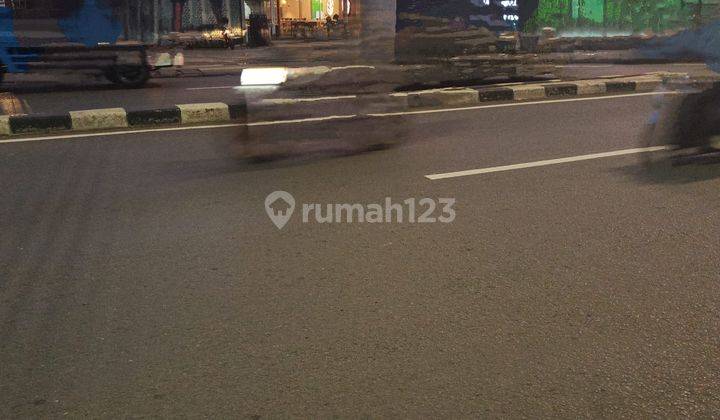 Ruang Usaha Hitung Tanah Di Jl Raya Jatiwaringin, Makassar Jakarta Timur 1
