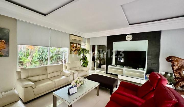 Rumah Mewah dengan Lahan Luas di Cluster Bintaro Jaya Sektor 5 2