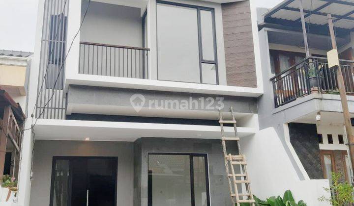 Rumah Brand New di Cluster Graha Raya Bintaro harga 1Man  1