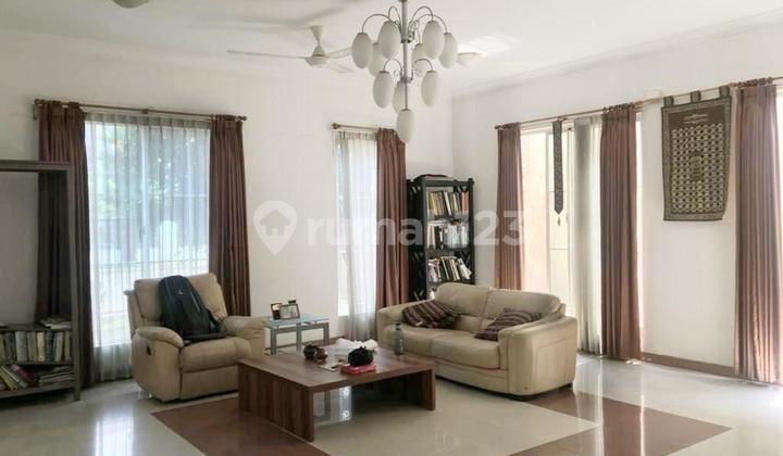 Nice House on Dewa Raya Island Modernland Cipondoh Tangerang