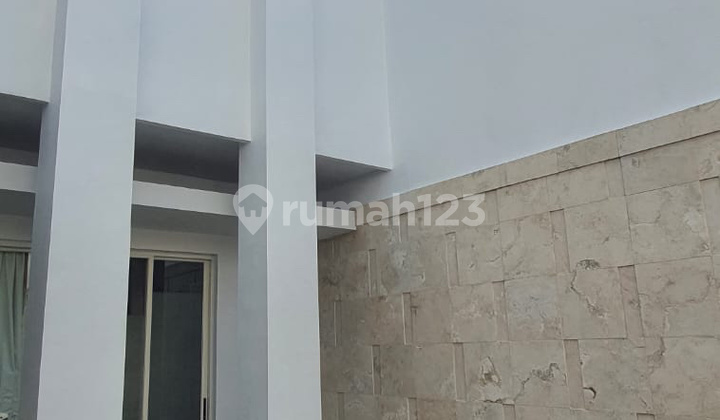 Rumah Mewah Full Marmer Graha Famili Surabaya Barat Dekat Pakuwon Indah 6