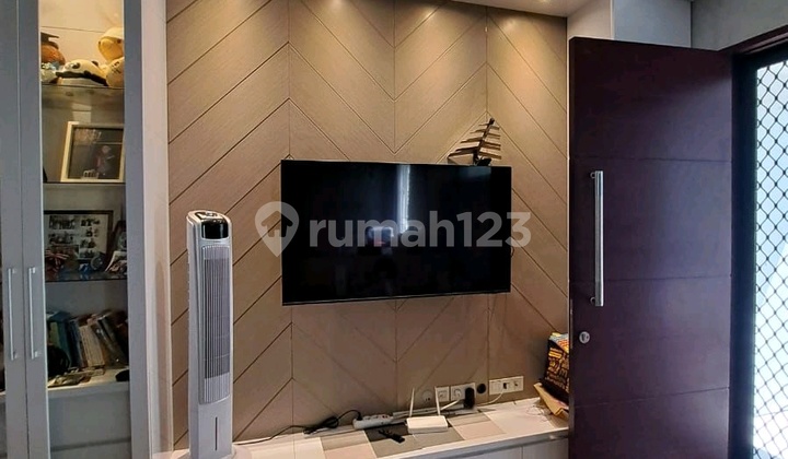 Dijual Rumah Furnished Graha Natura Edenia Intiland Surabaya 2