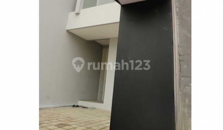 rumah high spec dekat dian istana dan graha famili 1