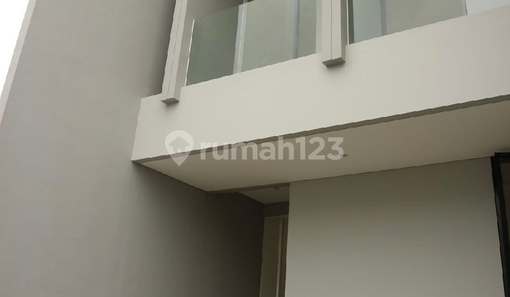 Dijual Graha Green Gardern Dian Istana 2