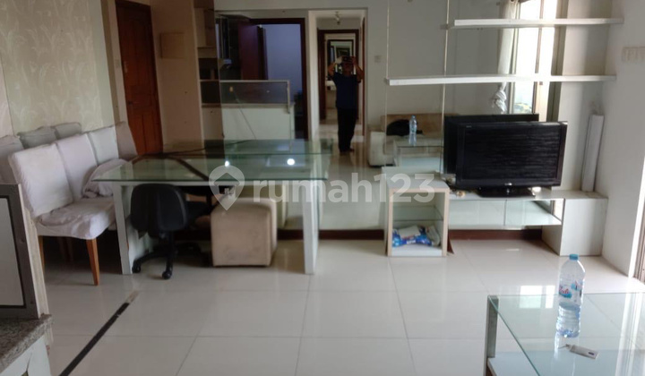 Jual Apartemen Waterplace Pakuwon Indah 1BR Fully Furnished Jual Apartemen Waterplace Pakuwon Indah 1BR Fully Furnished