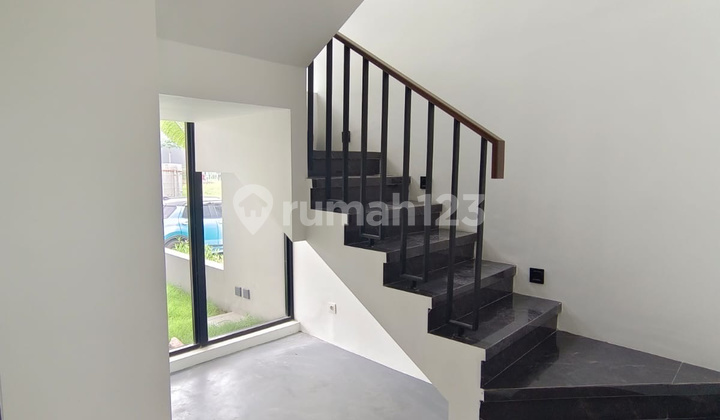 baru gress district 9 citraland depan 2