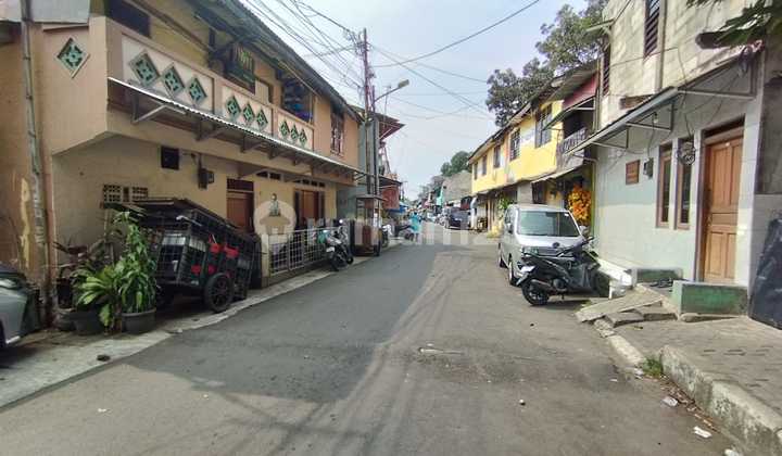 100-room Ex-Boarding House in Kramat 2