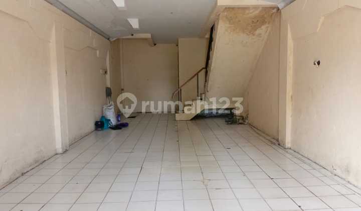 2-Story Shophouse in Narogong Raya, Cileungsi 2