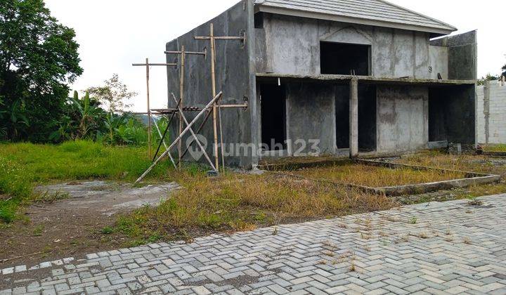 Rumah modern di sampangan lingkungan asri nyaman 4