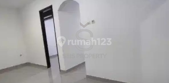 FOR SALE NEWLY RENOVATED HOUSE IN CIATEUL WING, BANDUNG CITY 2