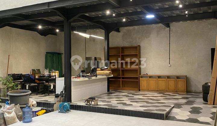 Dijual Rumah Tema Industrial di Mainroad Sudirman Dijual Rumah Tema Industrial di Mainroad Sudirman