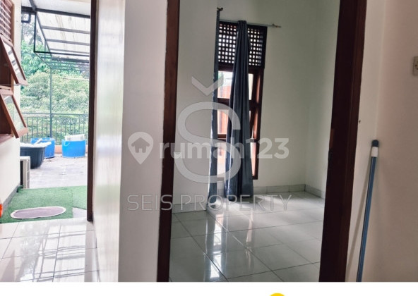 Dijual Rumah 2 Lantai di Komplek Bumi Adipura Kota Bandung 2