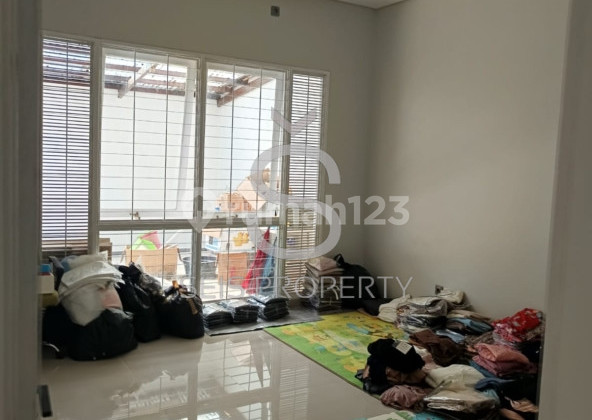 For Sale: Residential House in Taman Holis Indah, Bandung City 2