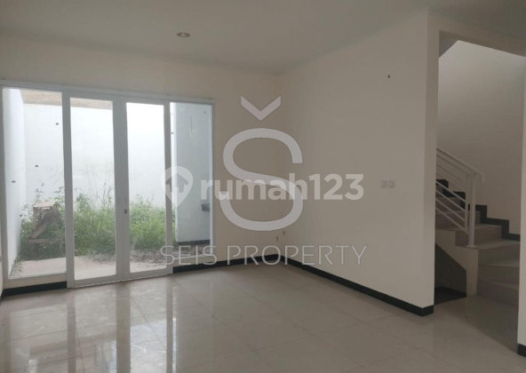 Dijual Rumah Siap Huni 2 Lantai di Tki Kota Bandung 1