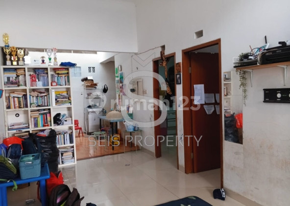 Dijual Rumah Semi Furnish di Komplek Pesona Ciganitri Bandung 2