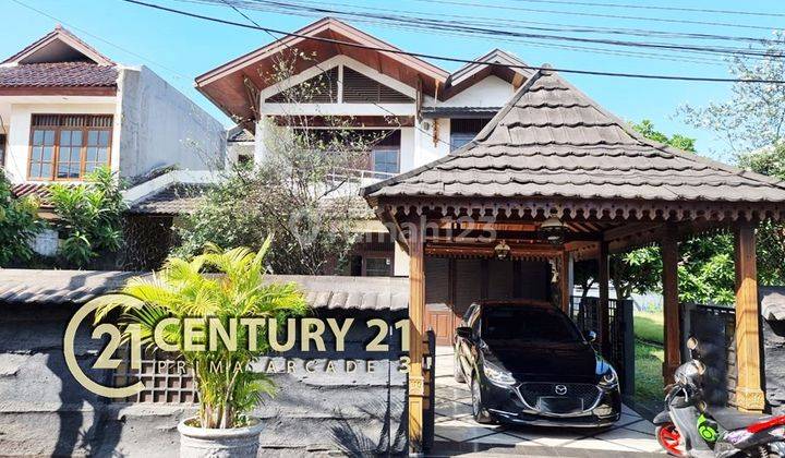 Rumah di Raya Kebayoran Lama 2 Lantai SHM ada tanah lebih. 1353 1