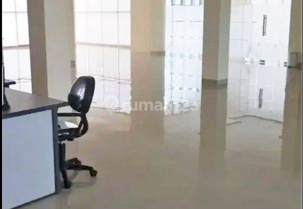 Kantor di Raya Jombang bintaro (area sektor 7) disewakan per lantai.  2343 3