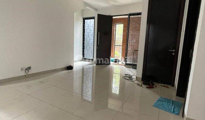 Rumah di Discovery Flamine bintaro sektor 9 siap huni.5728 2