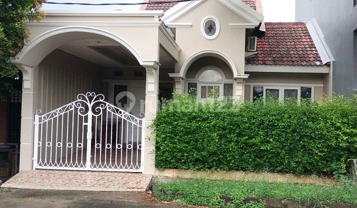 Rumah di Graha Raya Bintaro Siap Huni. 8917 Rumah di Graha Raya Bintaro Siap Huni. 8917