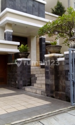 rumah modern siap huni