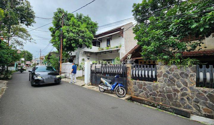  Rumah di Pertukangan Pesanggrahan Jakarta Selatan 1