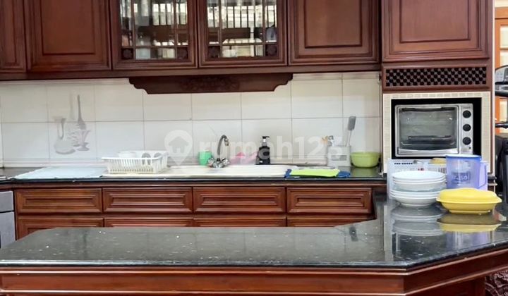 Dijual Rumah Luas Kedoya, Kebon Jeruk, Jakarta Barat 2