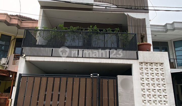 Dijual Cepat Rumah Full Furnished Green Garden, Kedoya Utara, Jakarta Barat 2